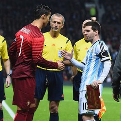 Soal Ballon dOr, Carlos: Ronaldo Pemain yang Lebih Menentukan Dibandingkan Messi