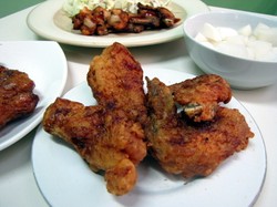 Yummy! Ayam Goreng Korea Renyah Pedas
