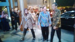 Presiden Jokowi Hadiri Resepsi Pernikahan Putra Wagub Kepri di Yogya