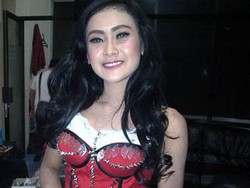 Disebut Tinggalkan Suami Demi Karier, Ini Tanggapan Cita Citata