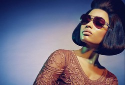 Foto: Penampilan High-Fashion Nicki Minaj Jadi Model Iklan Desainer Ternama