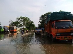 Banjir Rob di Jalan Baru Ancol Selatan Mulai Surut