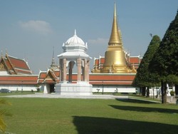 Grand Palace, Keraton Yogya Ala Thailand