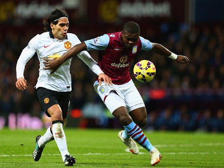 Villa Paksa MU Menyerang Melulu Lewat Umpan Silang