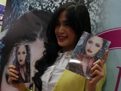 Ludwig Turut Berperan Atas Lahirnya Buku Jessica Iskandar