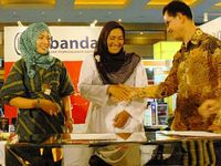 Bank DKI Salurkan Kredit UMKM