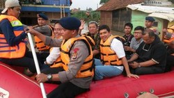 Pantau Banjir di Bandung, Menteri Yuddy: Saya Diutus Jokowi