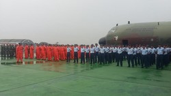 5 Hercules TNI AU akan Angkut 575 Orang TKI Ilegal dari Malaysia