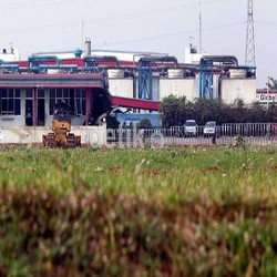 Curhat Pengusaha: Buka Pabrik di Daerah, Penduduk Harus Diterima Kerja Tanpa Syarat