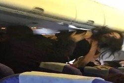 Duh! Turis Tiongkok Berantem di Pesawat Karena Bayi Menangis