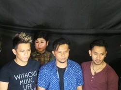 Reza Hengkang, Rencana Tur Dunia NOAH Tetap Jalan