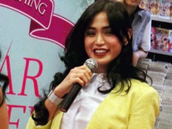 Kakak Sebut Jessica Iskandar Rilis Buku di Saat yang Tepat