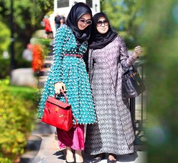 6 Aktris & Desainer Hijab Ucapkan Cinta untuk Ibu di Instagram