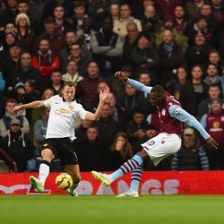 PR di Lini Belakang untuk Van Gaal