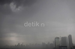 Waspada! BMKG Prediksi Puncak Musim Hujan Terjadi Bulan Januari