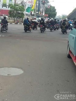 Kecewa! Pemotor di Jakarta Masih Banyak yang Terobos Lampu Merah