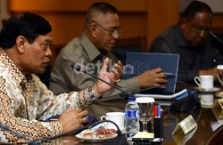 Menko Tedjo: Menkum HAM Ingin Prajurit TNI yang Akan Pensiun Bisa Jadi Sipir Penjara