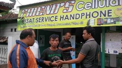 Pencuri ini Aneh, Beraksi Nyaris Telanjang dan Suka Sumbang Anak Yatim