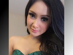 Isu Gadis Karaoke Plus-plus, Cita Baru Setahun di Jakarta