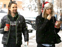 Pasca Batalkan Pertunangan, Kate Hudson dan Matt Bellamy Kepergok Jalan Bareng