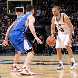 Parker Kembali, Spurs Menang Lagi