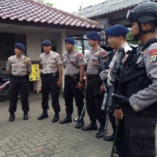 Jelang Malam Natal, Kapolres Periksa Keamanan Gereja di Kembangan
