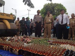 Polres Meranti Riau Musnahkan Seribuan Miras Asal Luar Negeri