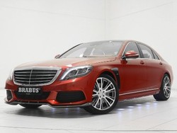 Mercy S500 Besutan Brabus untuk Santa Claus