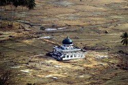 Kisah Masjid Ajaib yang Selamat dari Tsunami 2004
