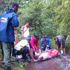 Mayat Pria dengan Kepala Dibungkus Plastik Ditemukan di Pacet