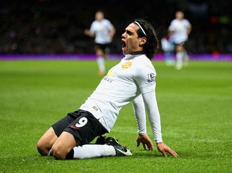Radamel Falcao: Antara Gol dan Adaptasi