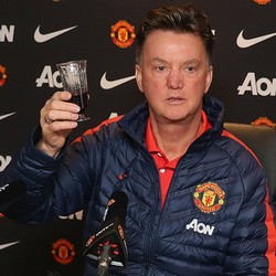 Beda dengan Sir Alex dan Moyes, Van Gaal Liburkan Pemain MU di Hari Natal