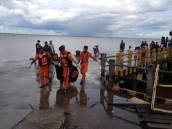 Tim SAR Temukan Korban Hilang dari Kapal yang Tenggelam di Meranti
