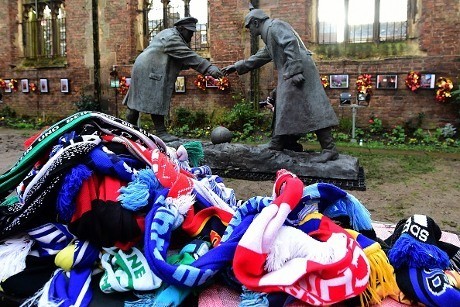 Sepakbola dan Senandung Natal di Tengah No Mans Land