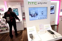 HTC Geber Diskon Akhir Tahun