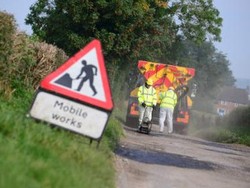 Perbaiki Jalan, Inggris Gelontorkan 6 Miliar Poundsterling