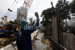 Jokowi Genjot Infrastruktur, Tapi RI Masih Kekurangan Alat Berat