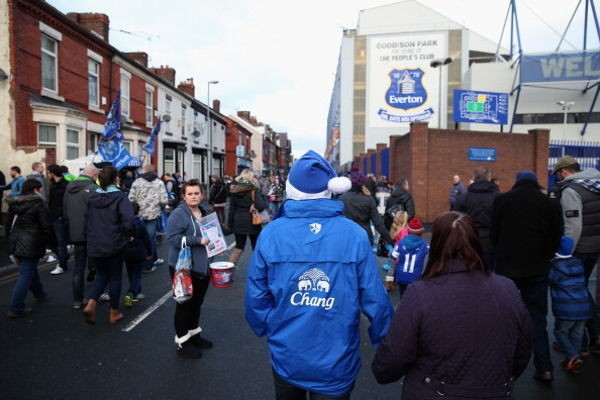 Sepakbola dan Natal yang Menyenangkan di Inggris