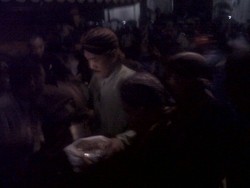 Diguyur Hujan Deras, Ratusan Warga Yogya Tetap Semangat Ikuti Tradisi Udhik-Udhik