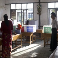 Pertama Kali dalam 60 Tahun, Warga Yangon di Myanmar Ikut Pemilu
