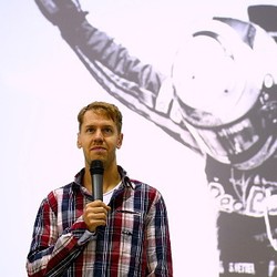 Vettel Diyakini Telah Petik Banyak Pelajaran dari Kegagalan Tahun Ini
