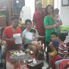 Miskomunikasi Jadwal Pesawat, 10 Orang Sekeluarga Ini Urung Naik AirAsia QZ8501