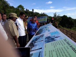 Jokowi Pantau Proyek Jembatan Penghubung 2 Pulau di Papua