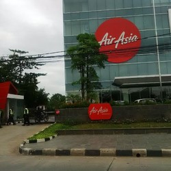 Pesawat Hilang Kontak di Perairan Belitung, Kantor AirAsia Jakarta Sepi