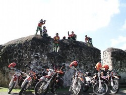 Viar Jelajah Indonesia Mampir di Kota Kerawang, Gorontalo