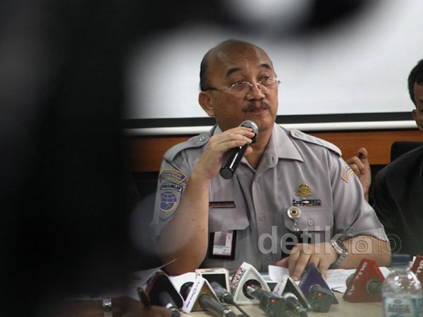 Kemenhub Jelaskan Hilangnya AirAsia