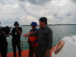 Menyusuri Laut Belitung Timur dengan Kapal Basarnas Mencari AirAsia QZ8501