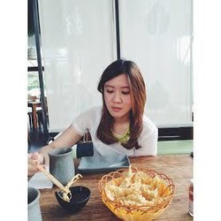 Ke Singapura, Natalia Hendak Berlibur dengan Keluarga Calon Mertua