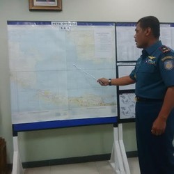 Senin Pagi, 6 Kapal Perang Malaysia dan Singapura Akan Bantu Pencarian QZ8501