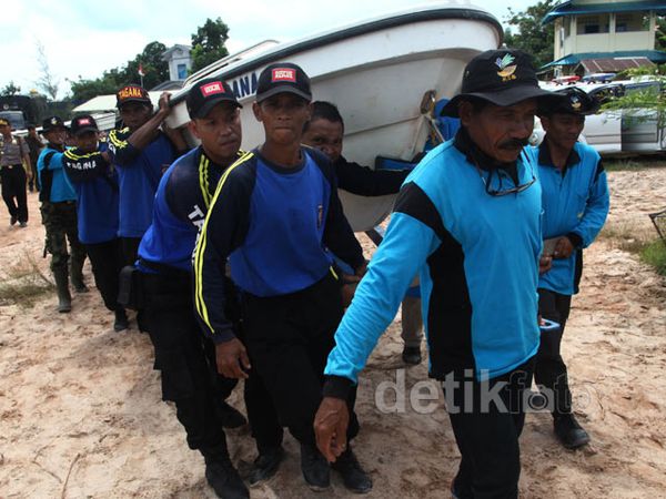 Basarnas Babel Turut Operasi Pencarian AirAsia